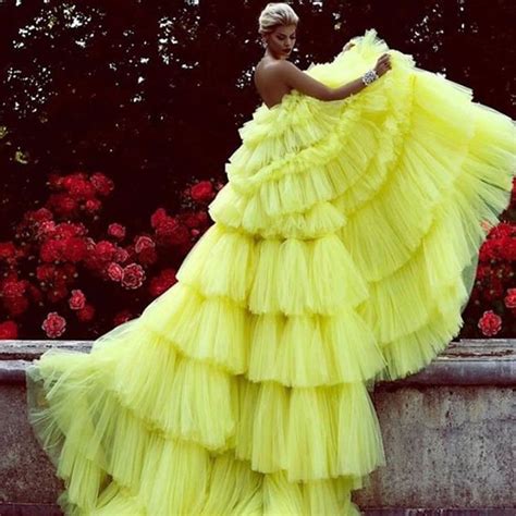 Amazing Layered Tulle Evening Ball Gown Bright Yellow Tiered Chic