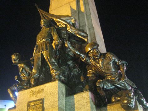 shouting  bronze  lasting relevance  andres bonifacio