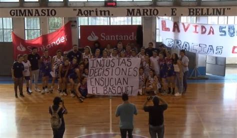 Básquetbol femenino El reclamo de Remeros Mercedes al que se sumó 25