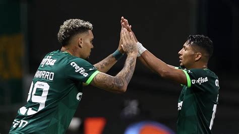 Gr Mio Abre O Bolso E Busca Acerto Atacante Do Palmeiras R