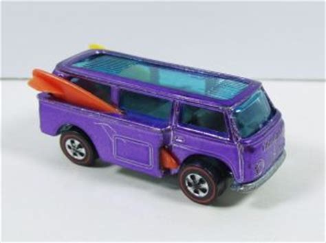 Hot Wheels 1969 Hot Pink Beach Bomb Rear Loader in Mint Blister Pack