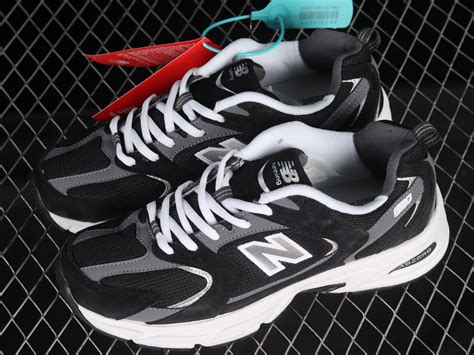 New Balance 530 Classic Black Grey Mr530cc New Balance Shoes Sepcleat