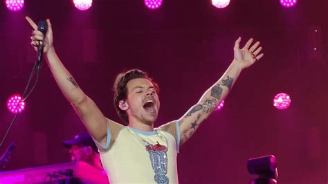 Harry Styles Gold Coast Show Why He Chose The Coast Over Brisbane