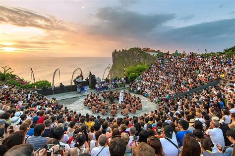 Tripadvisor Uluwatu Tempel Kecak Feuertanz Tour zur Verfügung