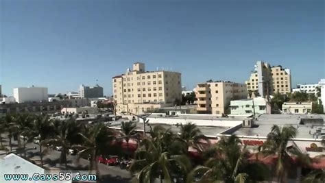 Of Gay Men In Public Dane Finds Some Dick