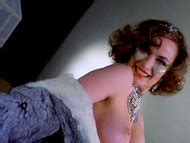 Bonnie Large nude pics página 1