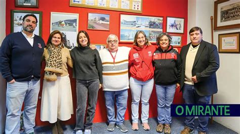 O Mirante Alhandra Sc Celebra Anos E Quer Obras Na Sede