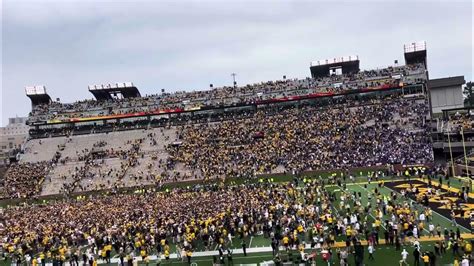 Mizzou Vs K State Mizzou Fans Rush The Field September 16 2023