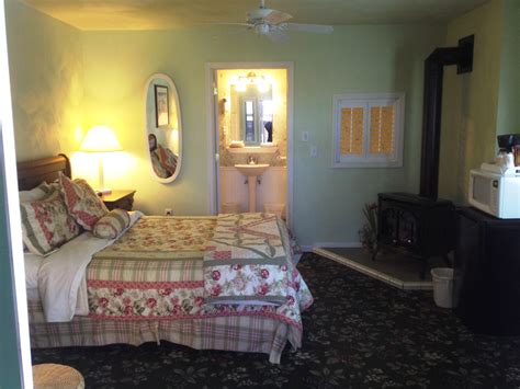Sister Bay Events & Lodging Specials: late-January & early-February