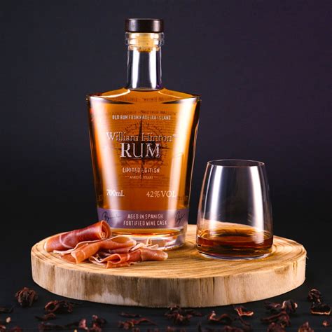rum  final de estagio em cascos de vinho sherry william hinton