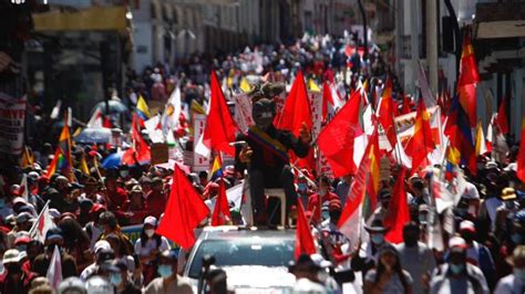 La Marcha Por El D A Del Trabajador Agrupa A Empleados P Blicos Y