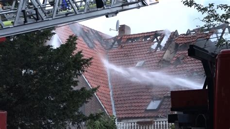 Feuer zerstört Mehrfamilienhaus in Scheeßel NDR de Nachrichten