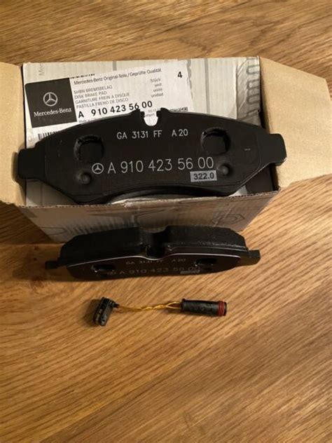 Genuine Mercedes Benz Sprinter Rear Brake Pad Kit For