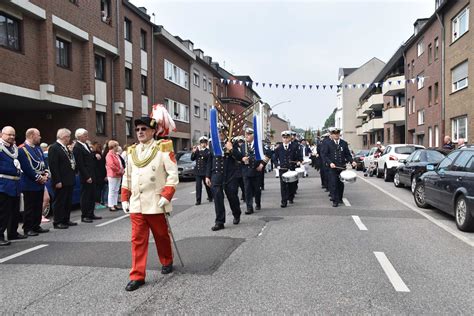 Volks Und Heimatfest 2016 Der Sankt Hubertus Bruderschaft