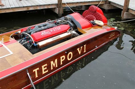 Tempo Vi Racing Boat Fitted With A 12 Cylinder Allison V 1710 Aircraft