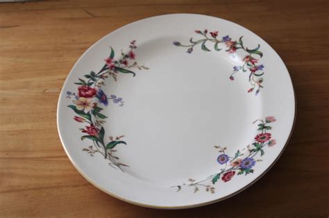 Devon Sprays Pattern Vintage Wedgwood Bone China Huge Platter W