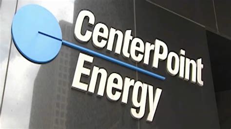 Hundreds Of Thousands Of Centerpoint Energy Customers Without