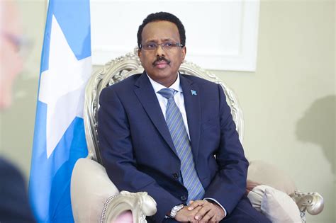 Madaxweynihii Hore Ee Soomaaliya Farmaajo Oo Ka Digay Qodobada Ka Soo