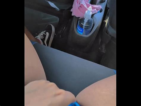 Teniendo Sexo En Un Auto En Movimiento Xvideos