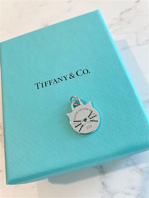 Tiffany And Co Cat Charm Pendant Heart Tag Authentic Retired New Town