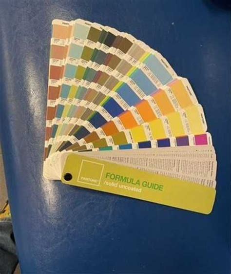 Веер pantone купить | Фототехника | Festima.Ru – частные объявления