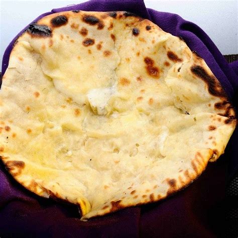 Cheese Naan - Purple Restaurant