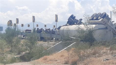 Se Vuelca Pipa De Agua En Juárez Periódico La Última Palabra