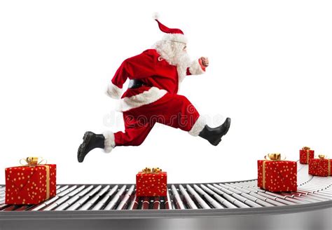 Santa Claus Corre En La Banda Transportadora Para Arreglar Entregas En