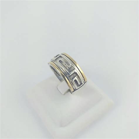 Anillo De Plata Con Filetes En Double De Oro Ktes Modelo Guarda