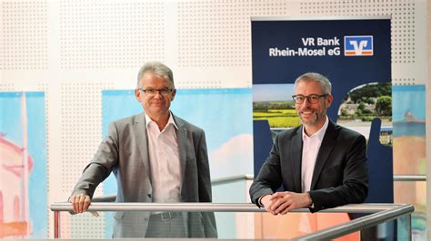 Vr Bank Rhein Mosel Wechsel An Spitze Des Vorstands Kreis Neuwied