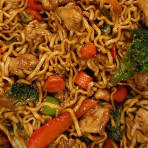 Kycklingwok med hoisinsås Matinspo se Recept Middagsrecept