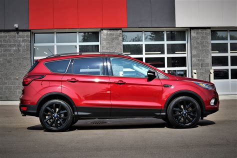 2019 FORD ESCAPE TITANIUM AWD - East Side Truck & Auto