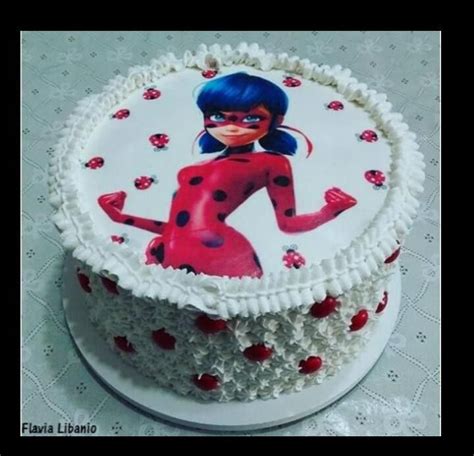 Pin De Cindy Crawford En Ladybug Torta De Ladybug Pastel De