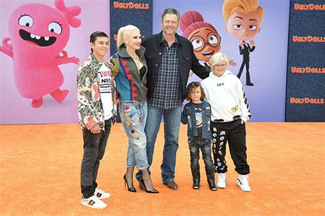 Blake Shelton Reveals Gwen Stefani’s Kids Were Present For Proposal – Hollywood Life