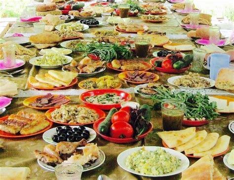 The Georgian Supra - სუფრა - The Food Dictator