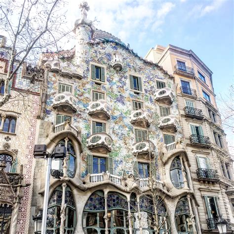 Antoni Gaudí | Gaudi, Building design, Barcelona