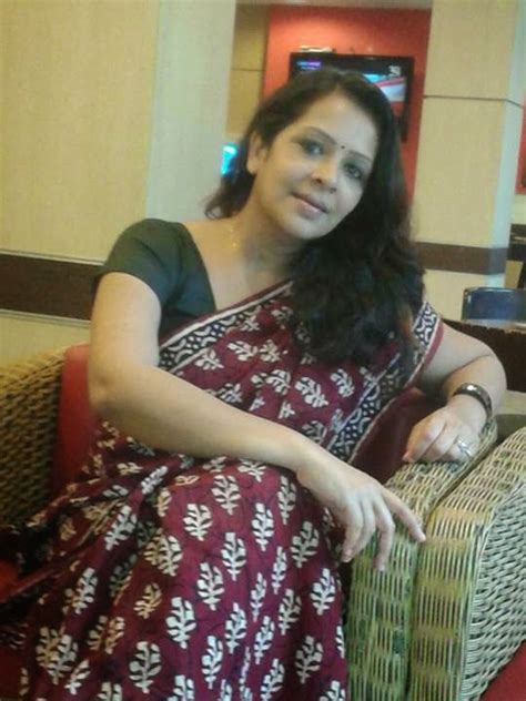 Devi Ajith Hot Spicy Pics In Saree Mallu Serial Actress FILM ACTRESS PLUS