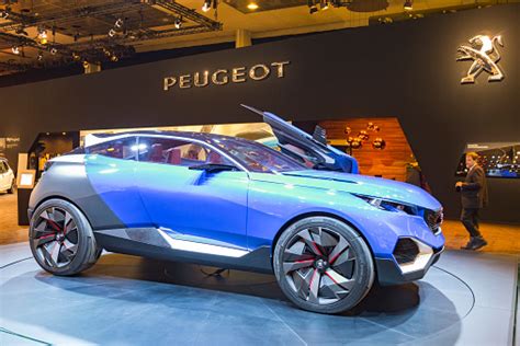 Peugeot 쿼츠 컨셉입니다 Suv 하이브리드 플러그인 차량 0명에 대한 스톡 사진 및 기타 이미지 0명 2016년