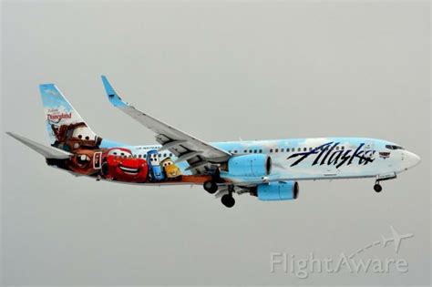 Alaska Airlines Boeing 737 890 N570as Disney Cars Livery At Kbos Vintage Airlines Alaska