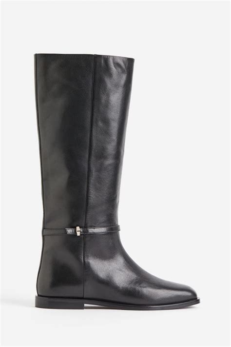 The 24 Best Flat Knee High Boots And How To Style Them Who What Wear Uk