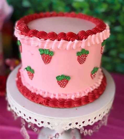 Strawberry Shortcake Theme Cake Artofit