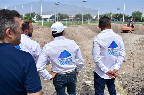 Roberto Sosa Pichardo Supervisa Obra De Vaso Regulador En La Colonia