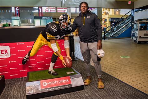 Steelers 1st Round Pick Broderick Jones Arrives Blue Sky News