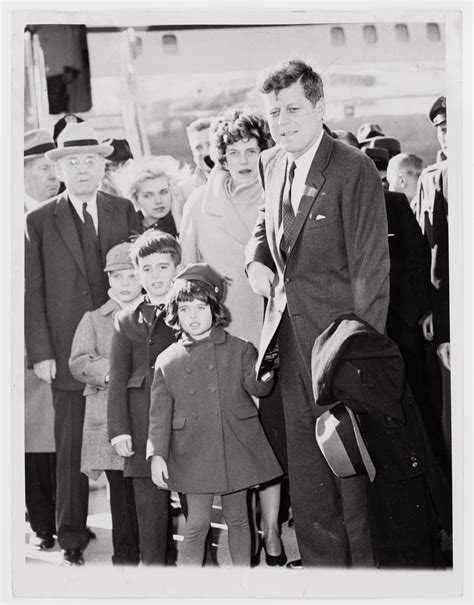 Media experts explain how mtv host kennedy stayed relevant for decades 37