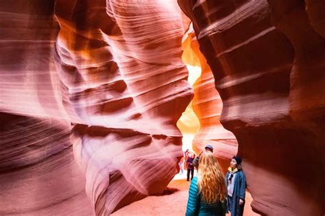 Antelope Canyon Arizona: Hidden Upper Canyon Photo Tour | TouristSecrets