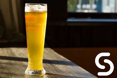 A Guide To Pilsner Beer Glasses Smart Hospitality Supplies