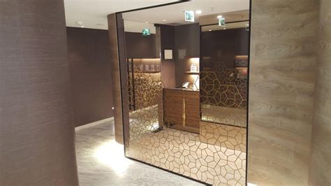 Стъклени витрини, витрини от стъкло, стъклени фасади, двойно ...