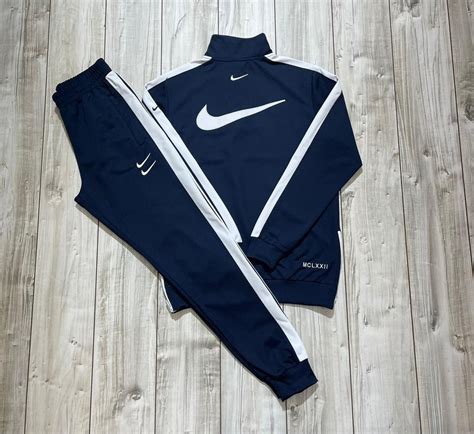 Купить Спортивные костюмы NIKE SWOOSH "ADEN" - gentlemenfashion.ru ...
