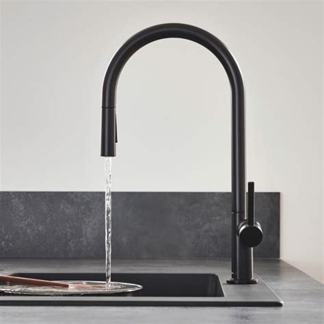 Hansgrohe Talis M Single Lever Kitchen Mixer Tap With Pull Out Spout