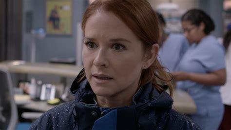 Sarah Drew Warns Theres A Huge Cliffhanger In The Greys Anatomy